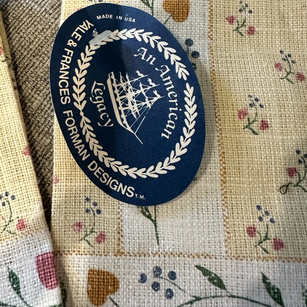 Vintage linen kitchen tea towel Yale & Frances Forman Designs blue/pink hearts